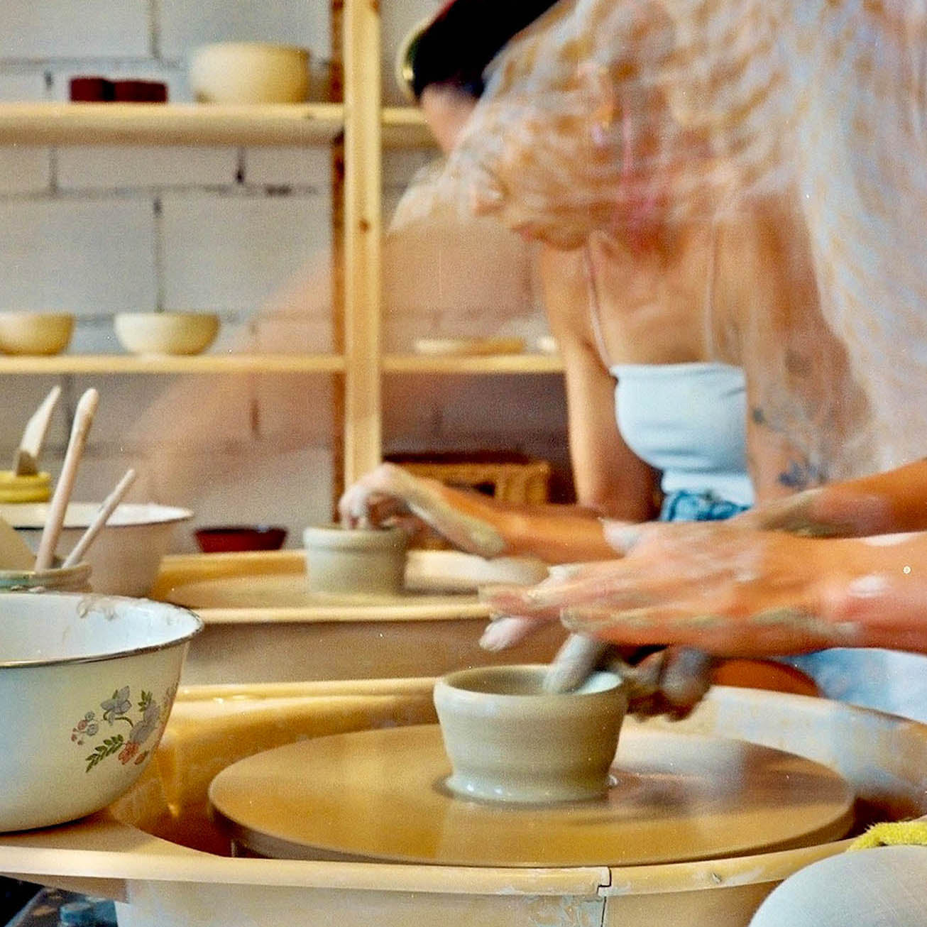 POTTERY WHEEL & WINE WORKSHOP IN LISBON, PORTUGAL