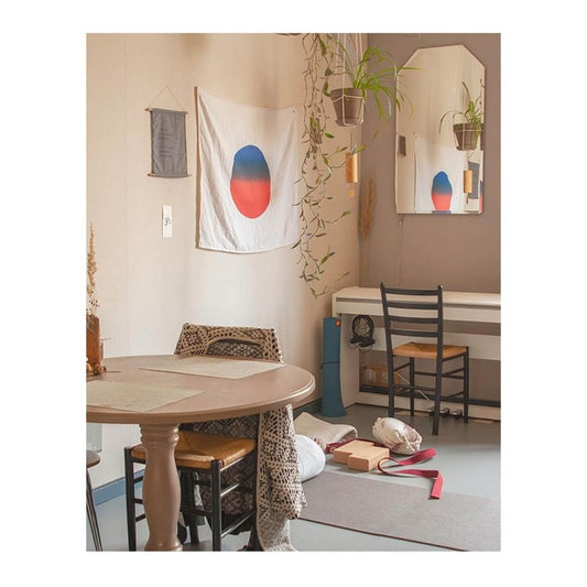 MURAL DE TELA SURYA NAMASKAR