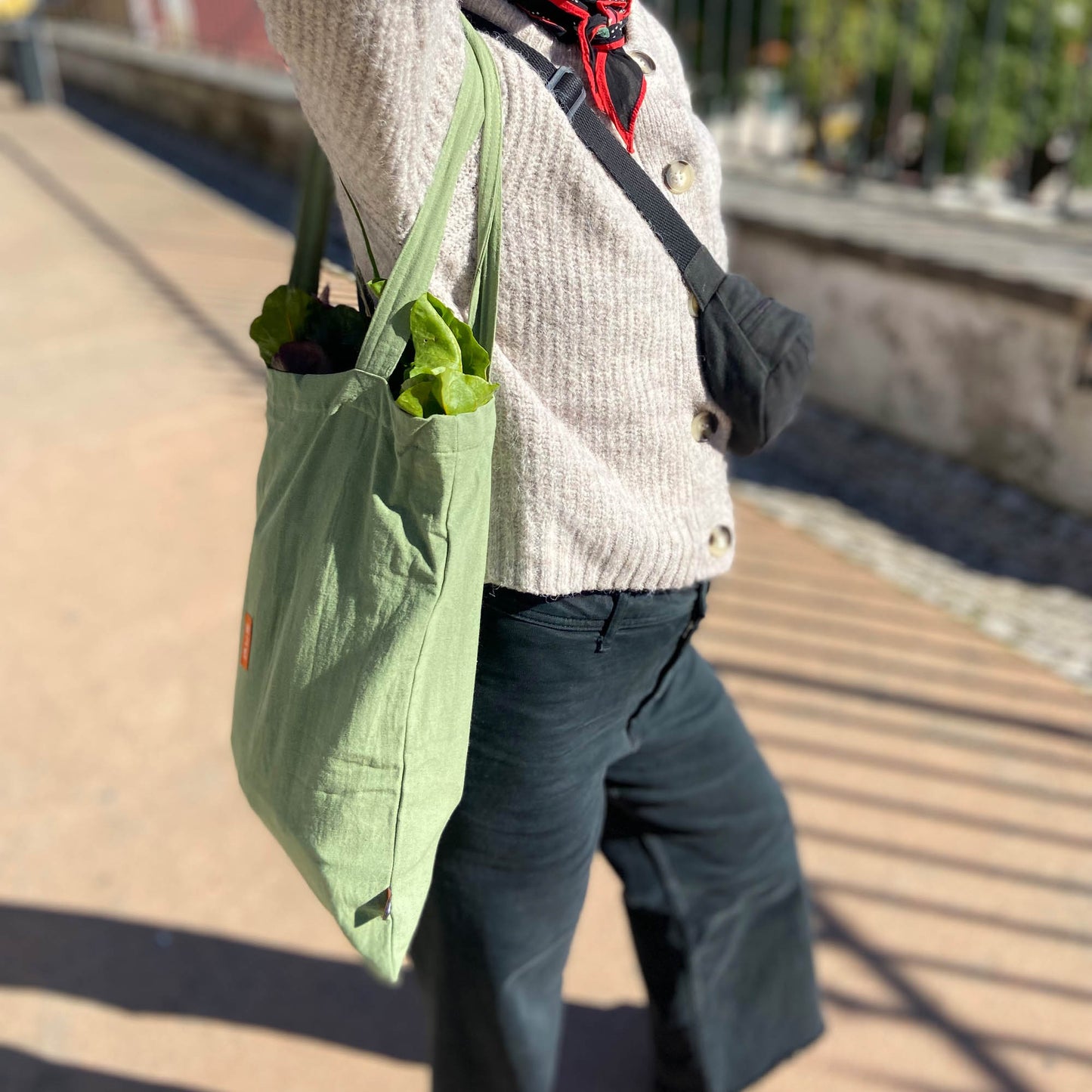 COLOUR TOTE BAG